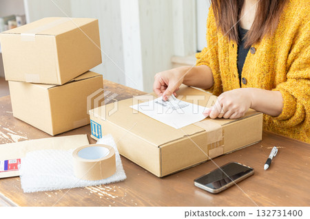 貼傳單的人 貼傳單的人 132731400