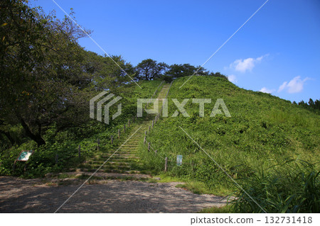 Maruyama mountain tomb Maruyama mountain tomb 132731418