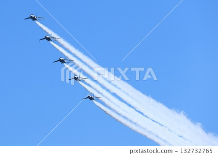 Blue Impulse  132732765