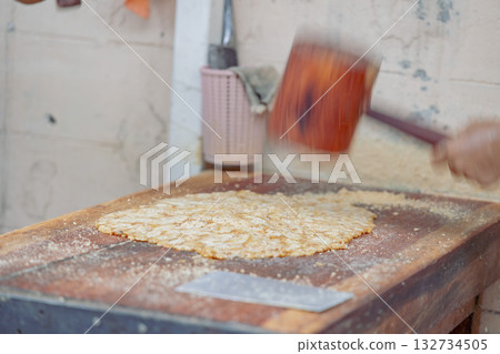 Kinjae 的花生糖製作 Kinjae 的花生糖製作 132734505