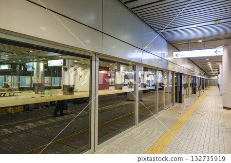 Platform at KL Sentral Station on the Airport Rail Link 132735919