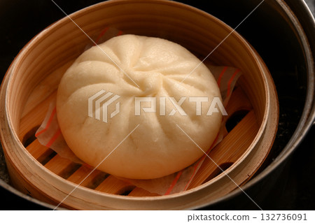 Chinese food 132736091