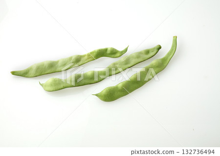 摩洛哥豆白色背景 132736494