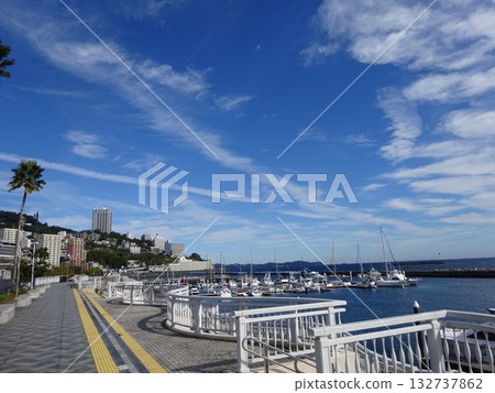 Scenery of Atami coast 132737862