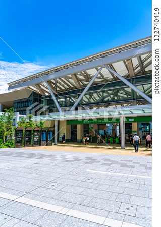 [Tokyo] Takanawa Gateway Station with its stylish exterior 132740419
