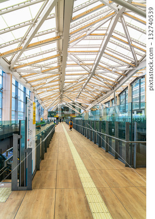 【東京】高輪Gateway站：時尚的內部裝潢令人印象深刻 132740539