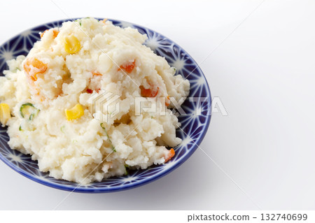 potato salad 132740699