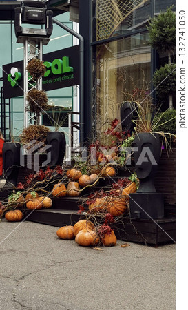 Autumn Outdoor Display with Pumpkins and Sculptures Autumn Outdoor Display with Pumpkins and Sculptures 132741050