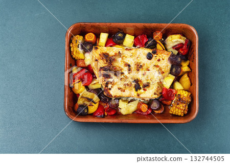 Delicious and fresh cooked salmon fish fillet. 132744505