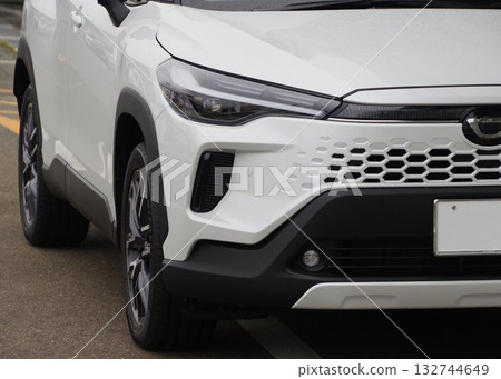 Automotive image: Toyota Corolla Cross 2025 model front mask Automotive image: Toyota Corolla Cross 2025 model front mask 132744649