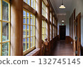 西式格子窗走廊（原函館公會堂） 132745145