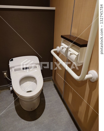 西式廁所 132745784