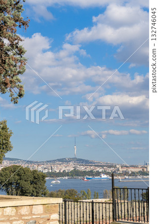 微風拂面的伊斯坦堡海景 132746045