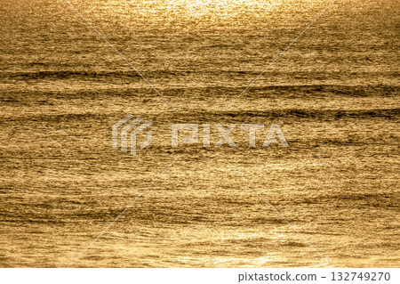 The beautiful shape of the golden ocean [with sunrise sunlight] 132749270