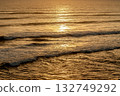 The beautiful shape of the golden ocean [with sunrise sunlight] 132749292