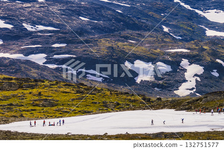 Sognefjellet cross country ski, Norway Sognefjellet cross country ski, Norway 132751577