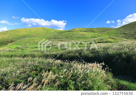 [Nagasaki Prefecture] Onidake Volcano on a clear day (Fukue Island in the Goto Islands) 132755630