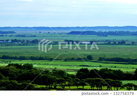 Scenery of the Sarobetsu Plain in Hokkaido Scenery of the Sarobetsu Plain in Hokkaido 132758379