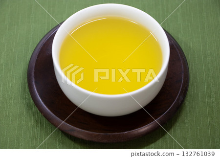 綠茶 綠茶 132761039