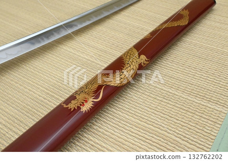 Japanese sword 132762202