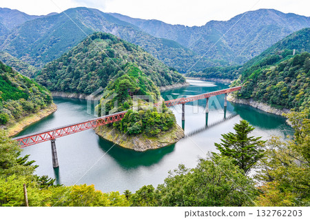 Lake Okuoiko Station, Shizuoka Prefecture 132762203