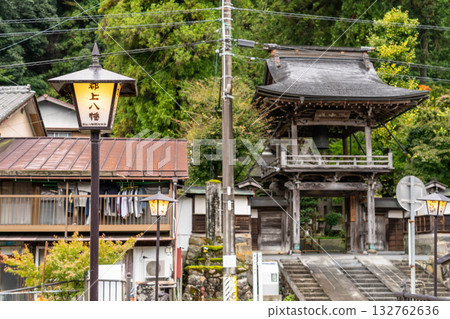 Gifu Prefecture: The old townscape of Gujo Hachiman and Hachiman Town Gifu Prefecture: The old townscape of Gujo Hachiman and Hachiman Town 132762636