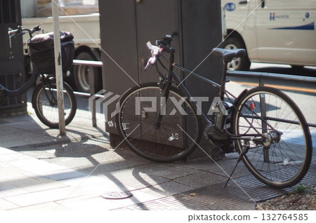 Roadside bicycle 132764585