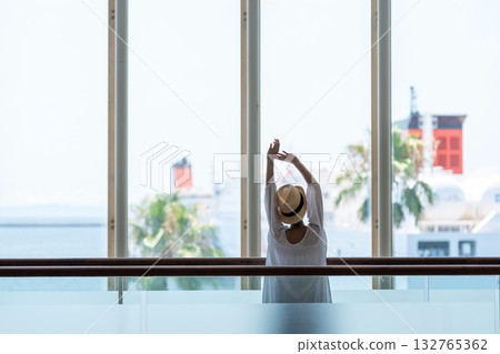 Women going on a trip 132765362