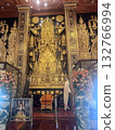 泰國塔松金廟內部 132766994