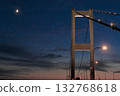 來島海峽大橋美麗的夜景 132768618