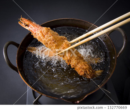 油炸大蝦的圖片 油炸大蝦的圖片 132770669