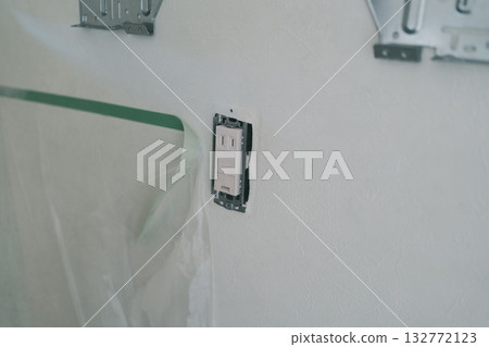 constructing, outlet, electricity 132772123