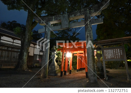 Yanagawa Mitsuhashira Shrine at night Yanagawa Mitsuhashira Shrine at night 132772751