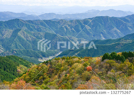 Autumn view from Sky Garden at Chausuyama Plateau (Aichi Prefecture) Autumn view from Sky Garden at Chausuyama Plateau (Aichi Prefecture) 132775267