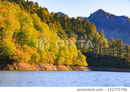 Lake Okutadami excursion course autumn 132775798