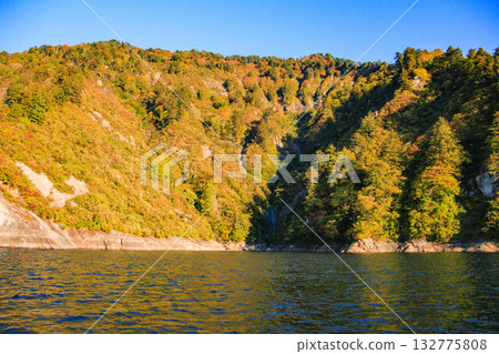 奧庫塔米湖遠足課程秋季 132775808