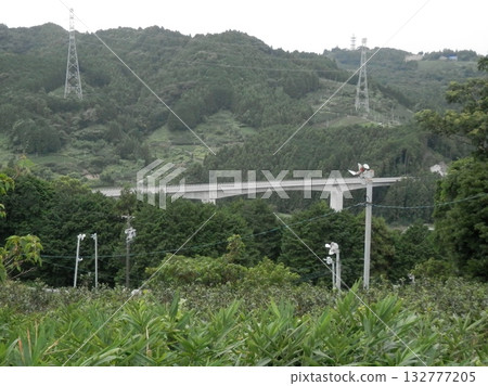 A bridge near Suwahara Castle in Kanaya, Aichi Prefecture A bridge near Suwahara Castle in Kanaya, Aichi Prefecture 132777205