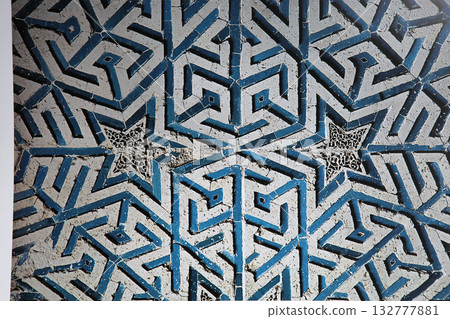 islamic mosaic in Jameh Mosque of Isfahan, Isfahan,Iran islamic mosaic in Jameh Mosque of Isfahan, Isfahan,Iran 132777881