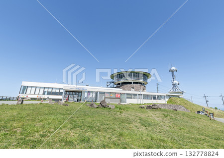 秋田縣男鹿市觀峰山旋轉天文台 秋田縣男鹿市觀峰山旋轉天文台 132778824