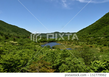 Kakumanbuchi seen from Akagiyama Torii Pass 132779982