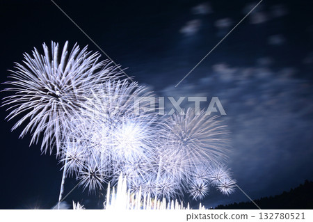 絢麗的煙火 <成田煙火節> 132780521