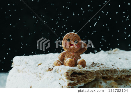 happy gingerbread on meringue milhojas happy gingerbread on meringue milhojas 132782104