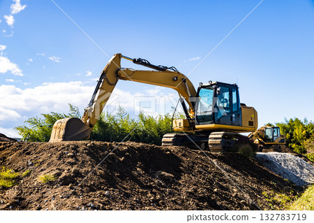Construction site heavy equipment Construction site heavy equipment 132783719