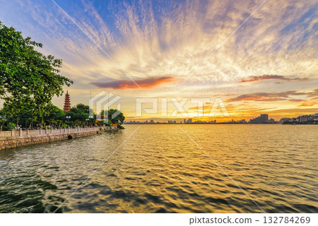 West Lake Sunset, Hanoi West Lake Sunset, Hanoi 132784269