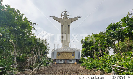 Christ of Vung Tau Statue On Little Mountain In Vung Tau Province, Vietnam. 132785469