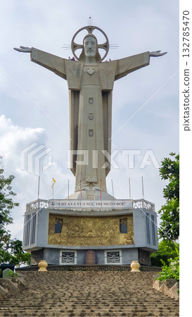 Christ of Vung Tau Statue On Little Mountain In Vung Tau Province, Vietnam. 132785470