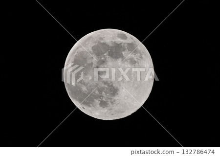 Moon Full Moon SUPER MOON Artemis Program 132786474