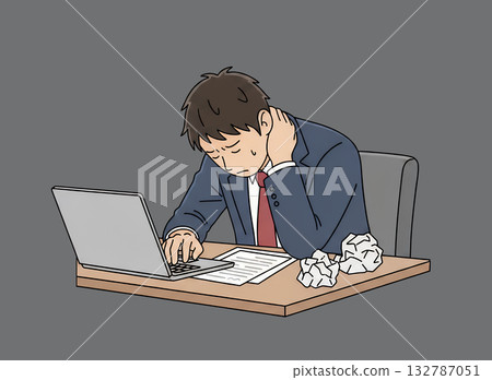 一位年輕的商人雙手抱頭，對著電腦。 132787051