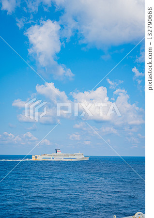Sea of Japan - Scenery from the ferry Sea of Japan - Scenery from the ferry 132790668