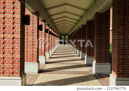 紅磚倉庫走廊 紅磚倉庫走廊 132790770